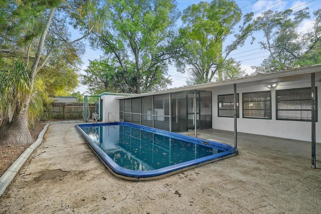 345 S Tuttle Avenue , Sarasota, FL 34237 Photo