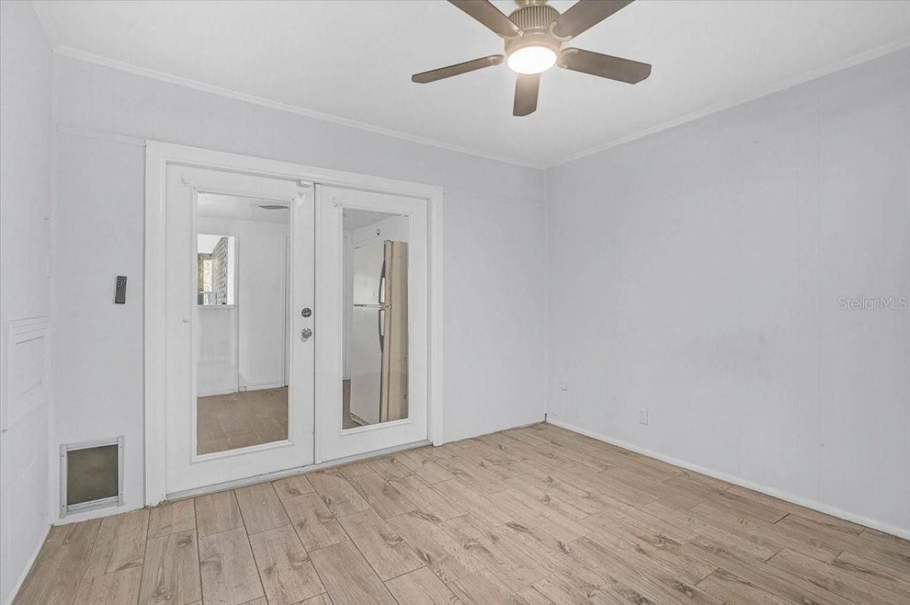 345 S Tuttle Avenue , Sarasota, FL 34237 Photo