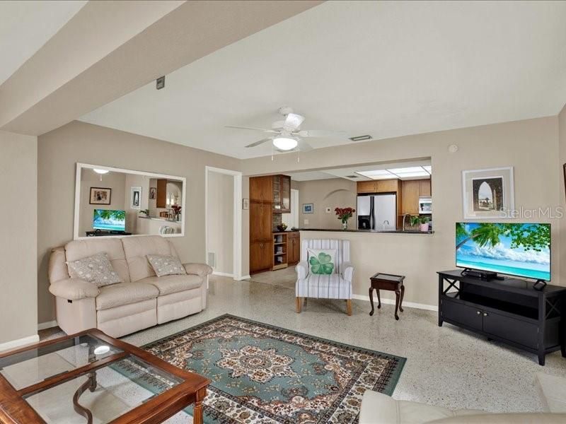 11235 Apache Place , Largo, FL 33774 Photo