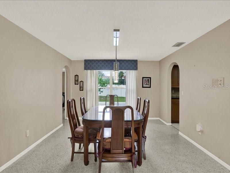 11235 Apache Place , Largo, FL 33774 Photo