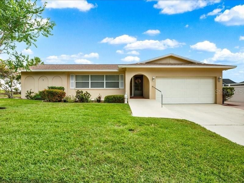 11235 Apache Place , Largo, FL 33774 Photo