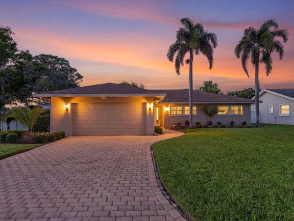 1501 N DAKOTA AVENUE NE, ST PETERSBURG, FL 33703