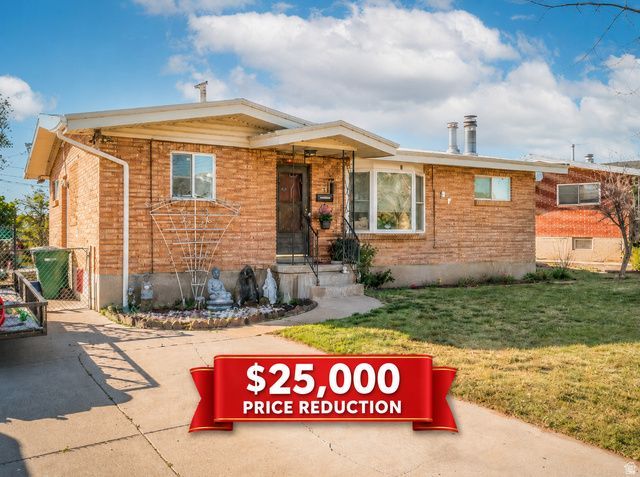 417 Marilyn Dr, Clearfield, UT 84015 Main Photo