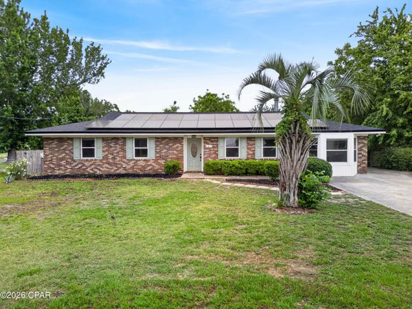 607 Kentucky Avenue , Lynn Haven, FL 32444