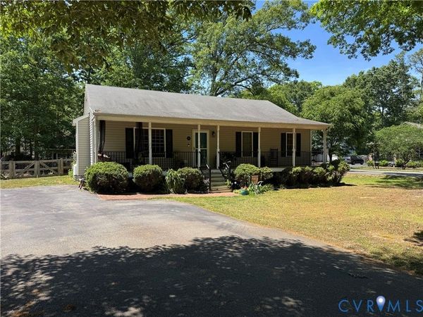 424 N James Street , Ashland, VA 23005