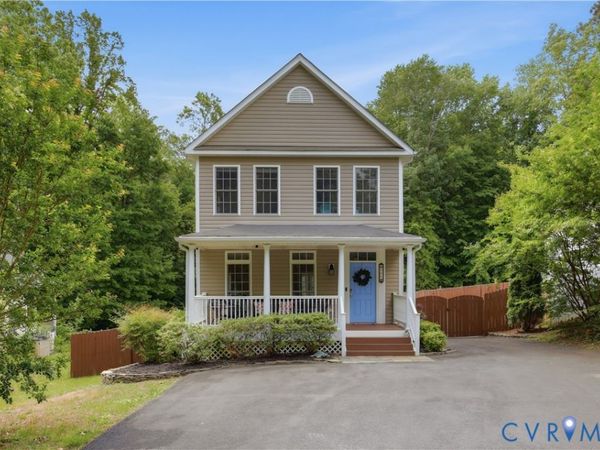 166 Maury Avenue , Bowling Green, VA 22427