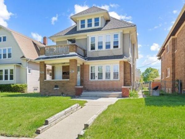 2850 51st STREET, Unit 2852, Milwaukee, WI 53210