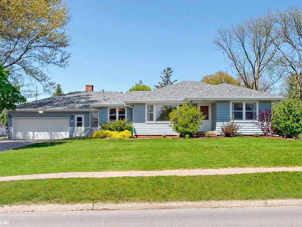 2130 Washington Street, Elk Horn, IA 51531