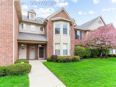 49277 Silver Birch Circle, Shelby Twp, MI 48315