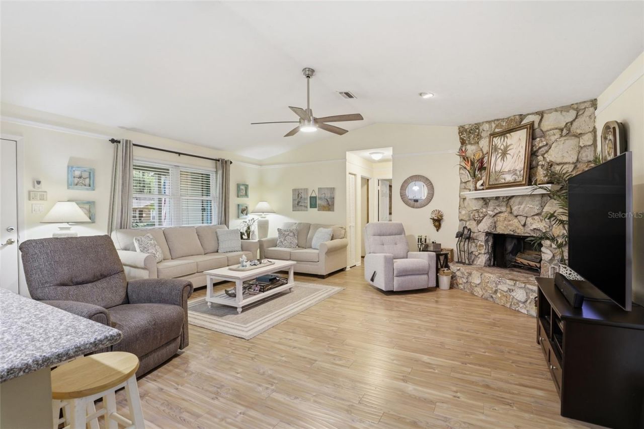 710 SW 77th Terrace , Gainesville, FL 32607 Photo