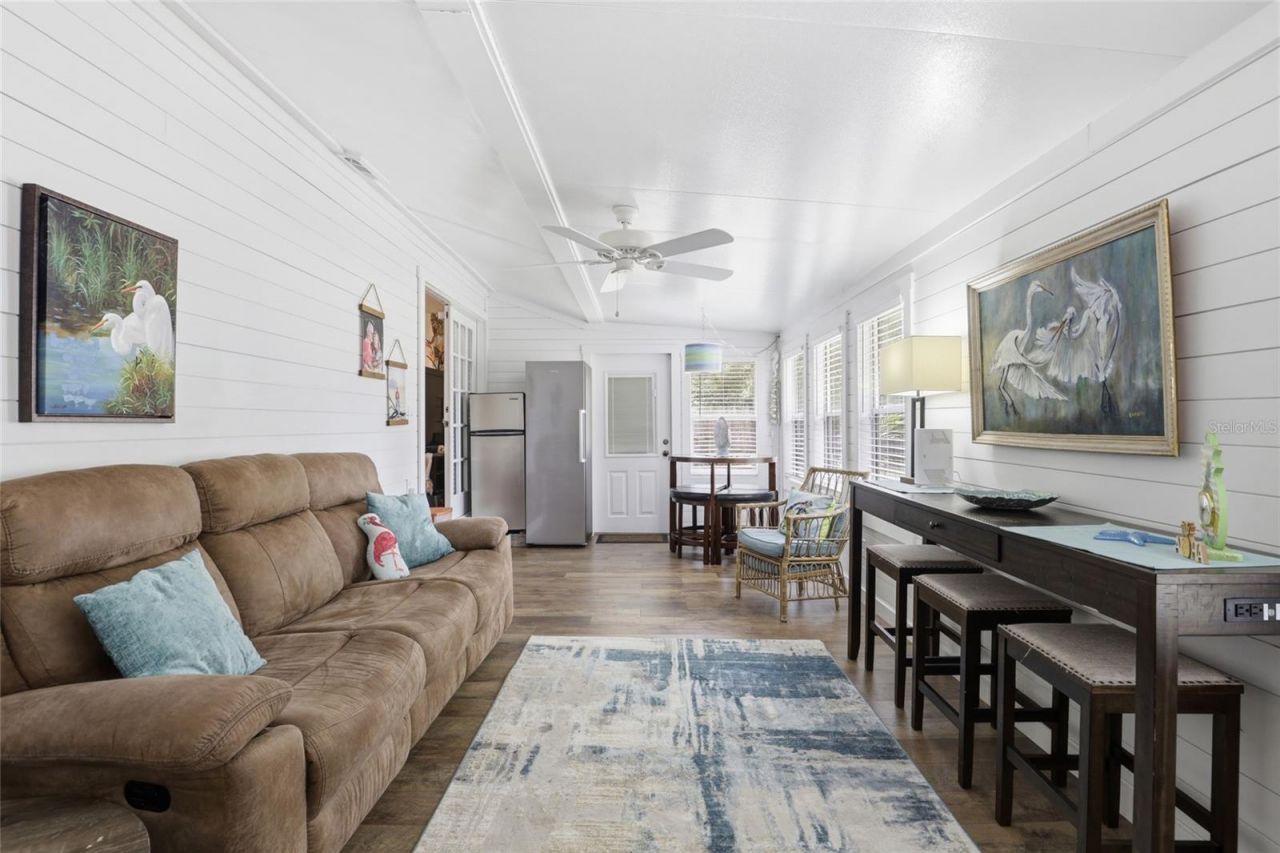710 SW 77th Terrace , Gainesville, FL 32607 Photo
