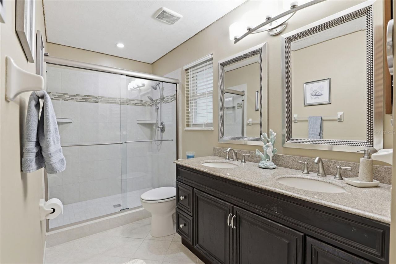 710 SW 77th Terrace , Gainesville, FL 32607 Photo