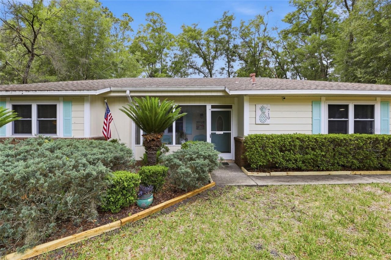 710 SW 77th Terrace , Gainesville, FL 32607 Photo