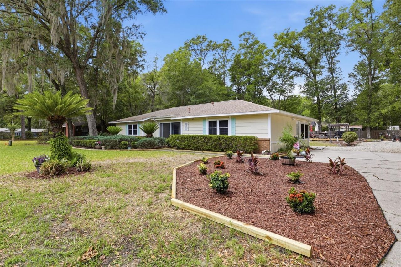 710 SW 77th Terrace , Gainesville, FL 32607 Photo