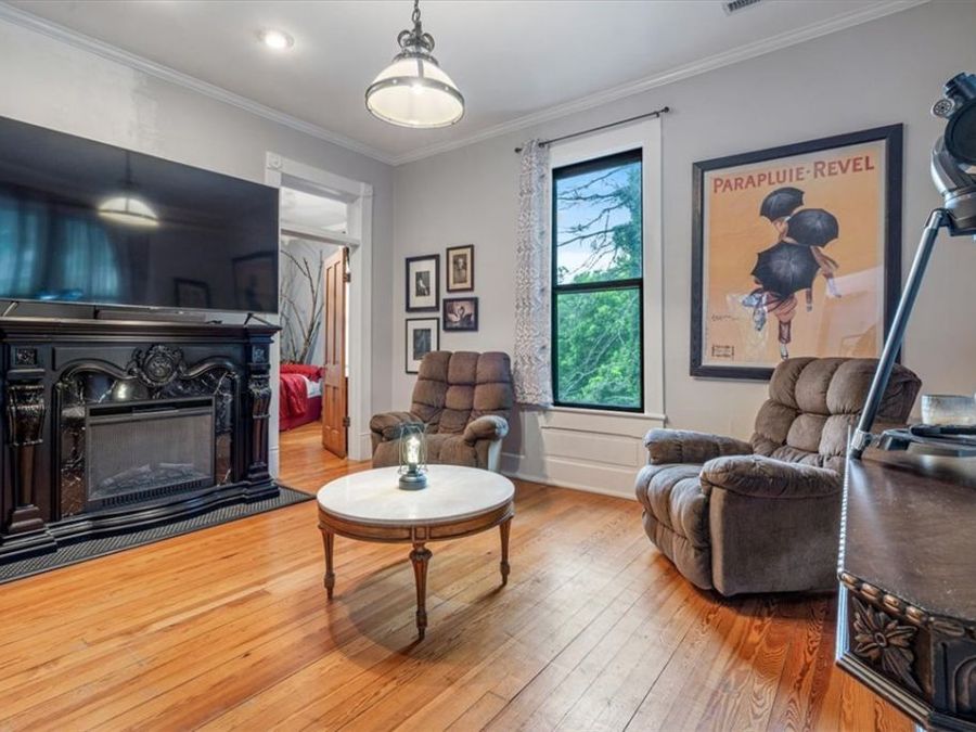 Property Image 8