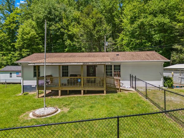 3084 Sherm Mountain Road, Sneedville, TN 37869
