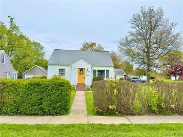 4649 Morgan Parkway, Hamburg, NY 14075