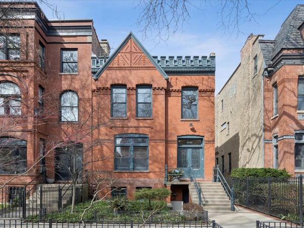2232 N Dayton Street , Chicago, IL 60614