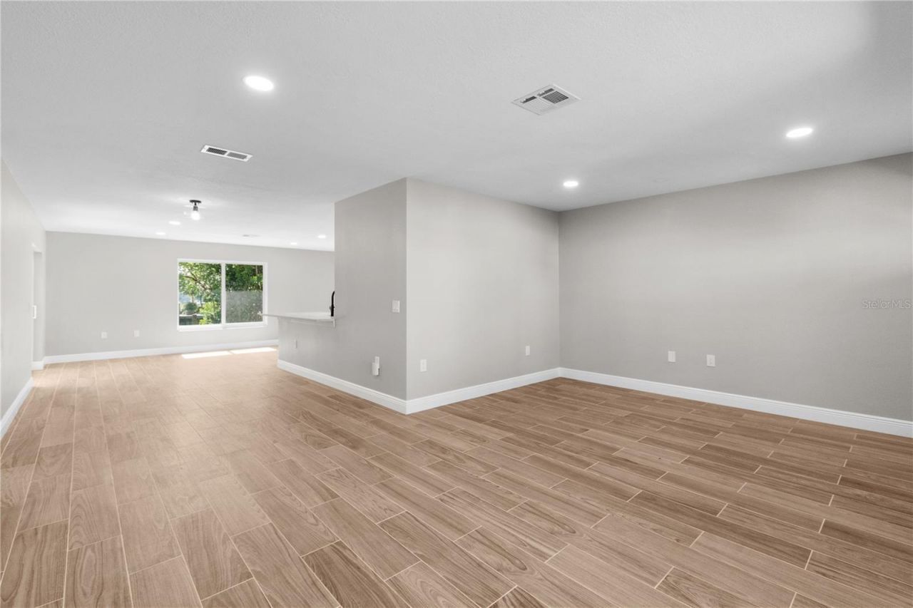 901 24th Avenue W, Palmetto, FL 34221 Photo