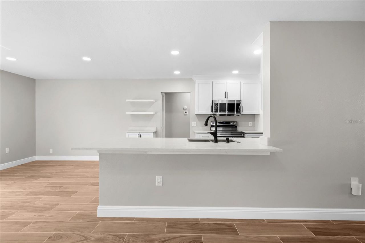 901 24th Avenue W, Palmetto, FL 34221 Photo