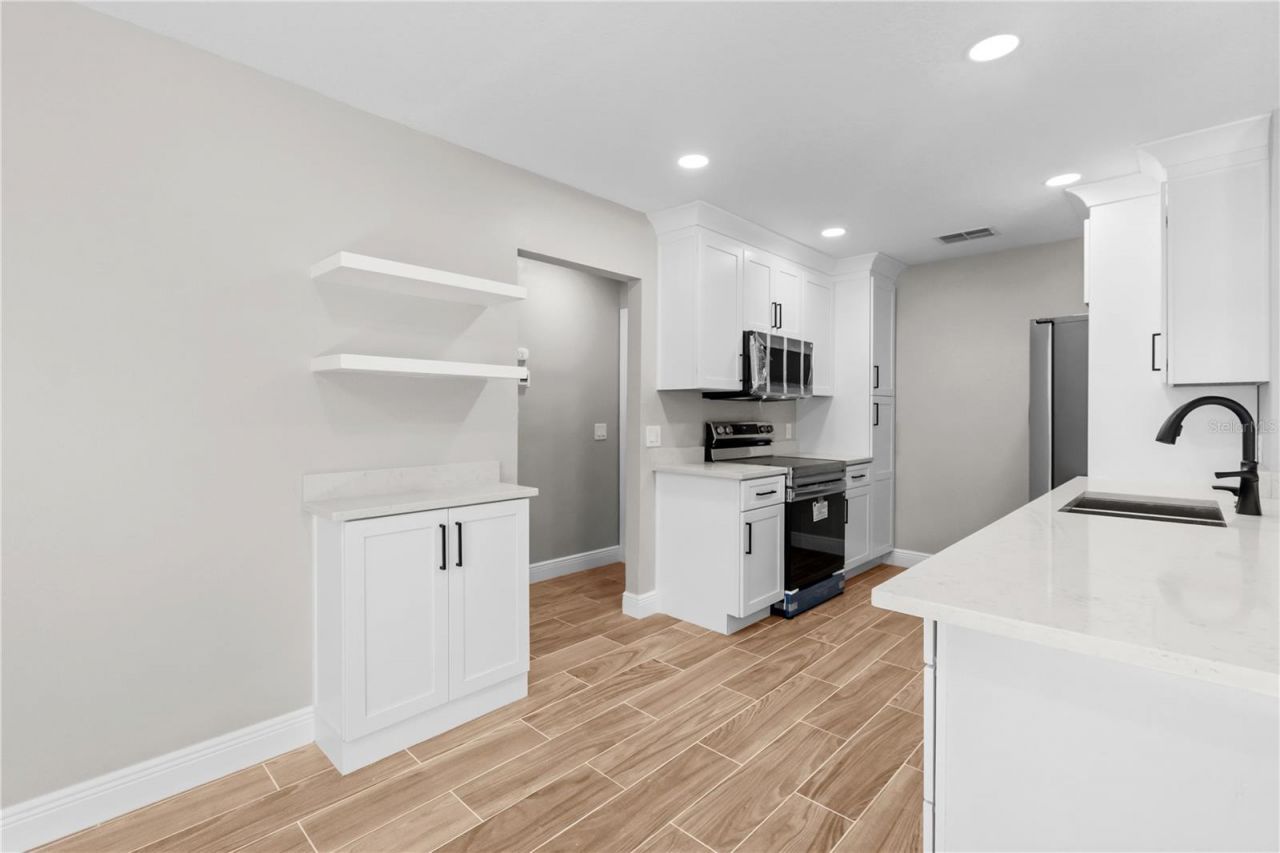 901 24th Avenue W, Palmetto, FL 34221 Photo