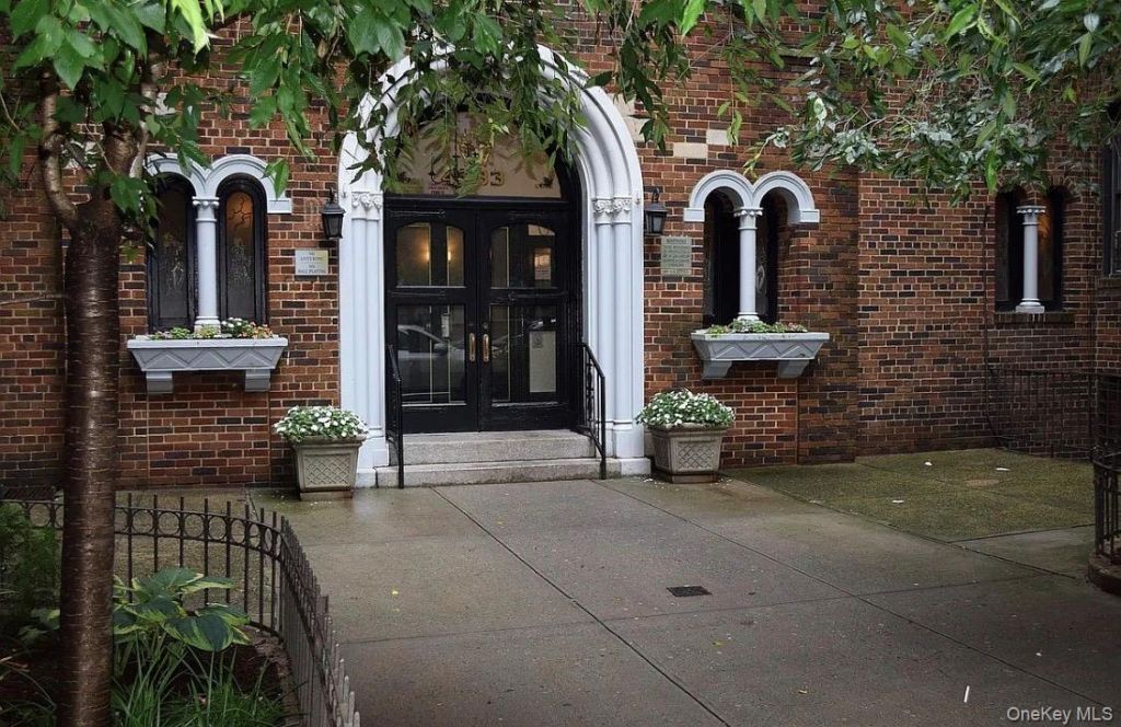 Please Call For Address, Unit F7, Sunnyside, NY 11104 Main Photo