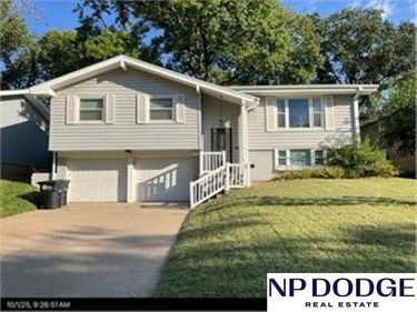 13924 Monroe Street , Omaha, NE 68137
