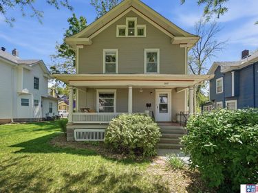 3237 R Street , Lincoln, NE 68503