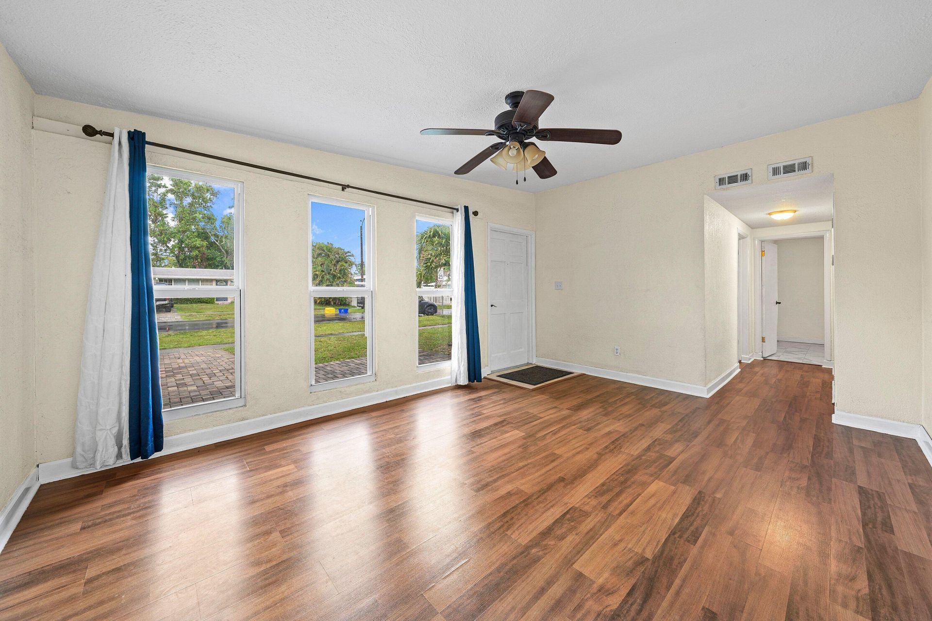 11674 Balsam Drive, Royal Palm Beach, FL 33411 Photo