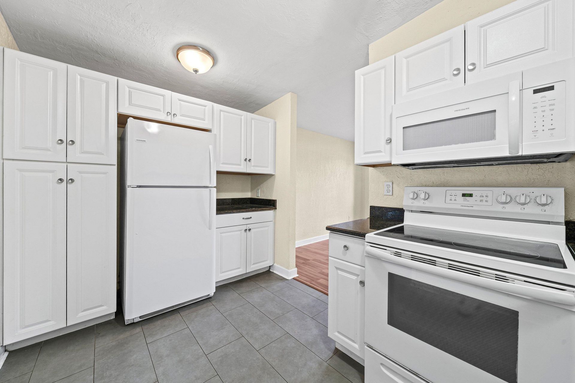 11674 Balsam Drive, Royal Palm Beach, FL 33411 Photo