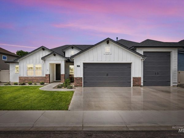 1869 N Rockdale Ave, Kuna, ID 83642