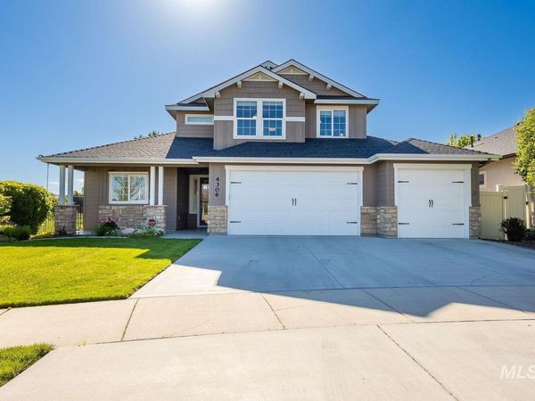4306 S Dazzle Ave, Meridian, ID 83642