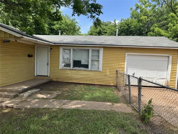 1921 N Vine Street, Oklahoma City, OK 73121