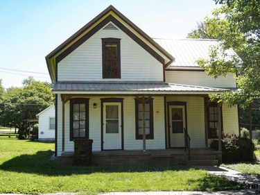 488 N 4th Street , Tecumseh, NE 68450