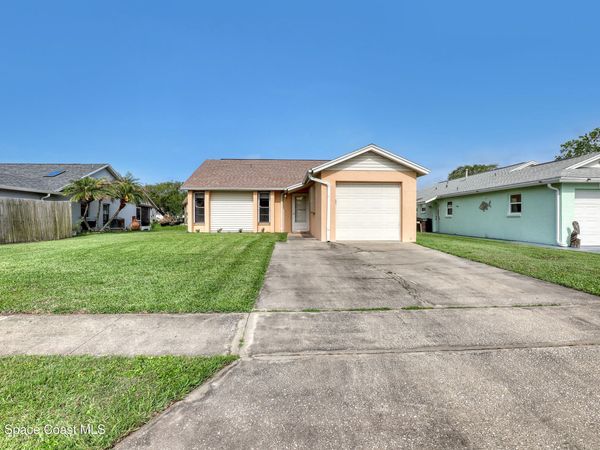 3710 Dogwood Court , Melbourne, FL 32935