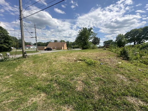 101 Plum Hill Dr, Shelbyville, TN 37160