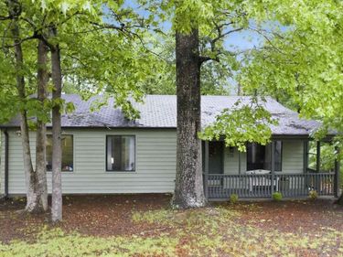 735 MATTHEW MILL RD, Ruckersville, VA 22968