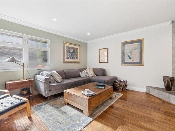 2414 Grant Avenue, Unit 2, Redondo Beach, CA 90278