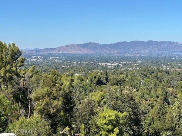 4631 Caritina, Tarzana, CA 90356