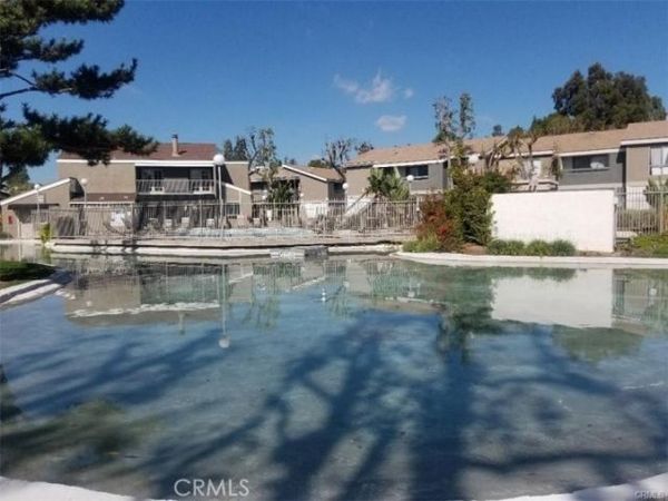 2867 S Fairview, Unit F, Santa Ana, CA 92704