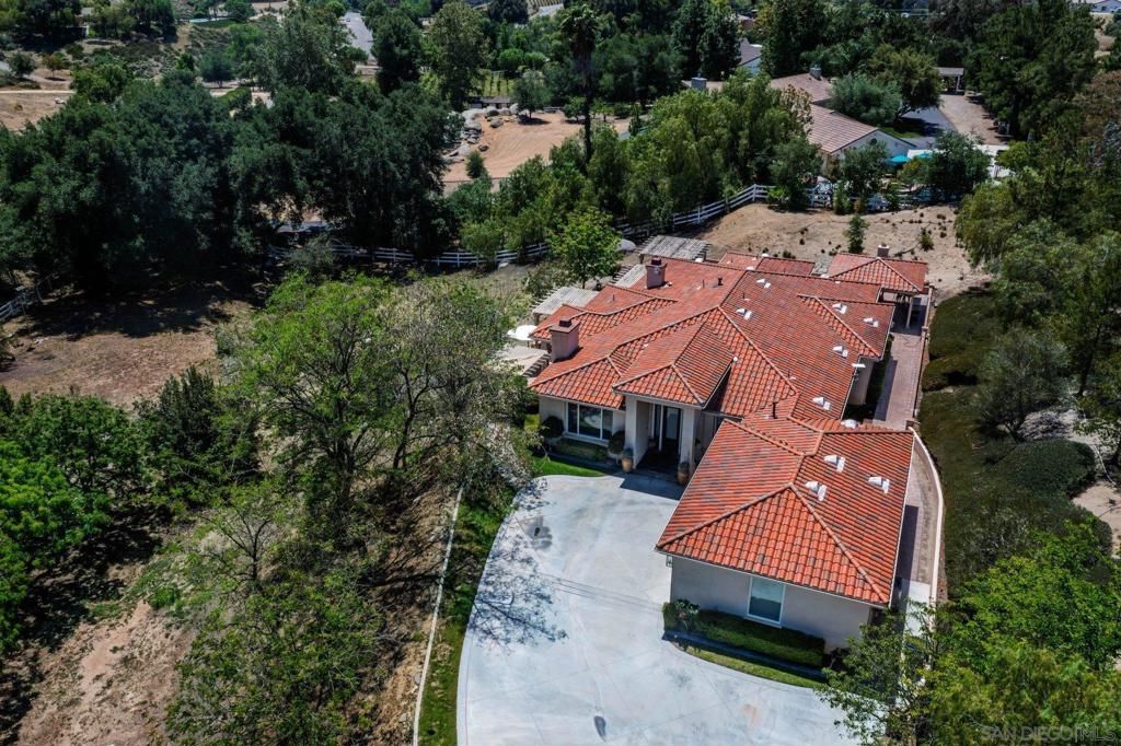 41025 Los Ranchos Cir, Temecula, CA 92592 Main Photo