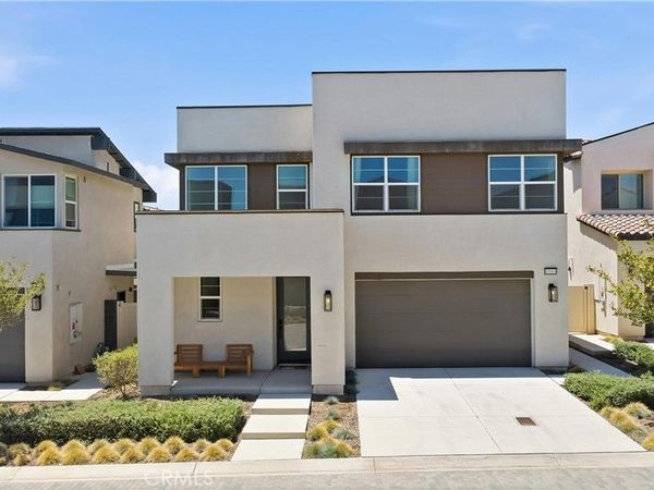 15964 Caterpillar, Fontana, CA 92336