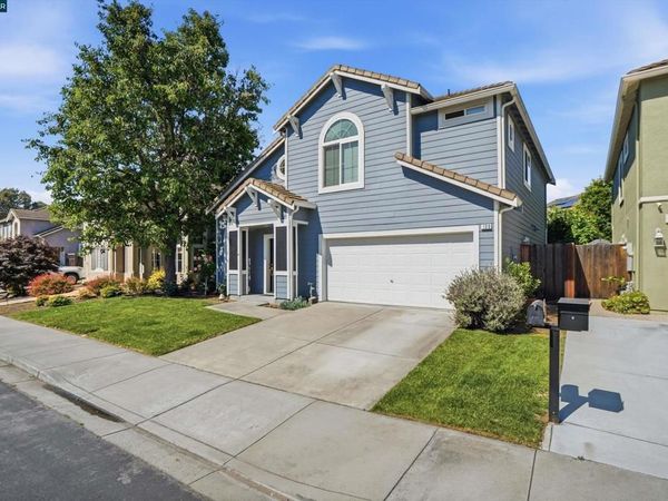 120 Mont St Michel Way, Martinez, CA 94553