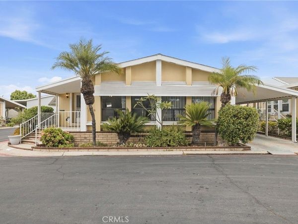 1919 W Coronet Avenue, Unit 233, Anaheim, CA 92801