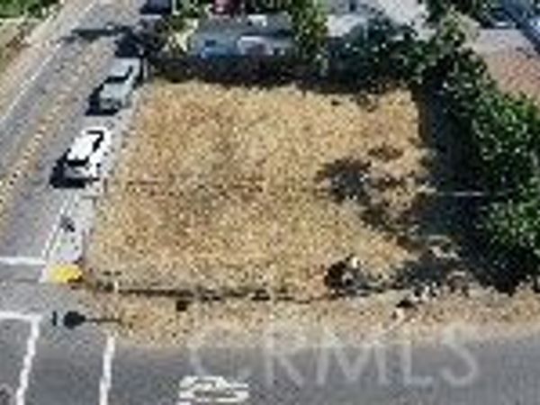 3889 E 9th, Pomona, CA 91766