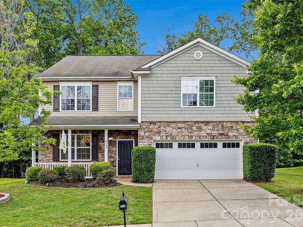8724 Gray Willow Road , Charlotte, NC 28227