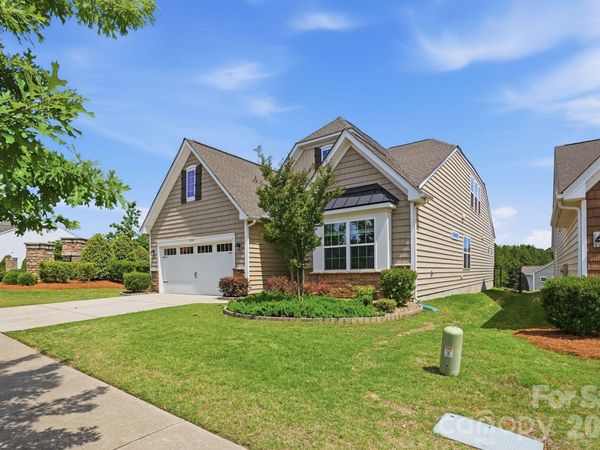 13314 Canterbury Castle Drive, Charlotte, NC 28273