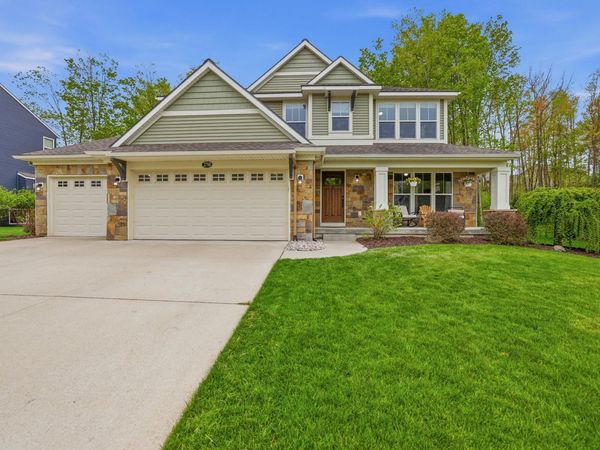 2798 W Morgan Trail NE, Rockford, MI 49341