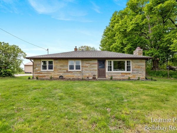 8500 Tasker Road, Bellevue, MI 49021