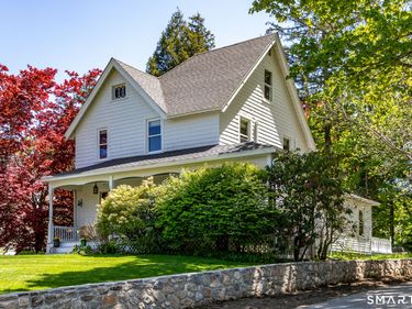 24 Ethan Allen , Salisbury, CT 06039